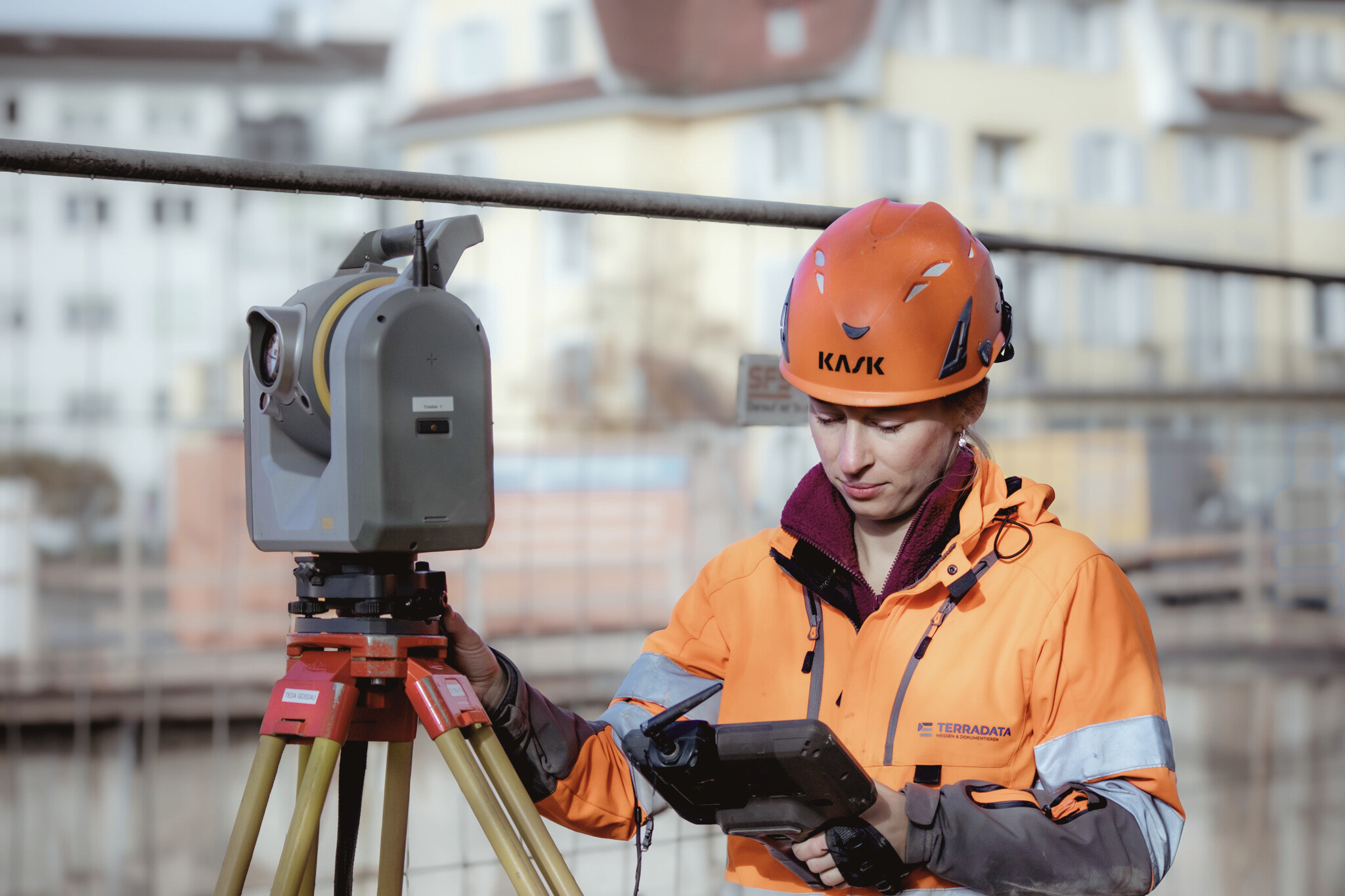 Digitale Vermessung und Monitoring auf einer Baustelle in der Schweiz